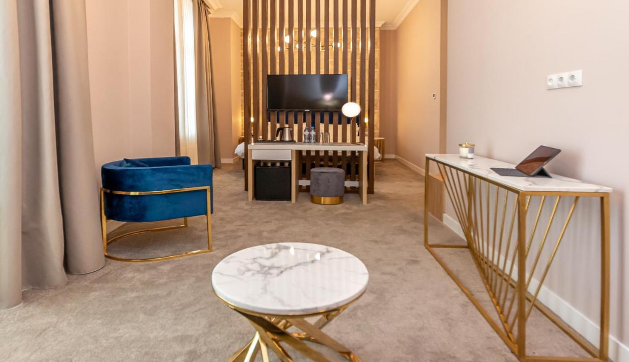 Newport Hotel Κουτάισι Εξωτερικό φωτογραφία